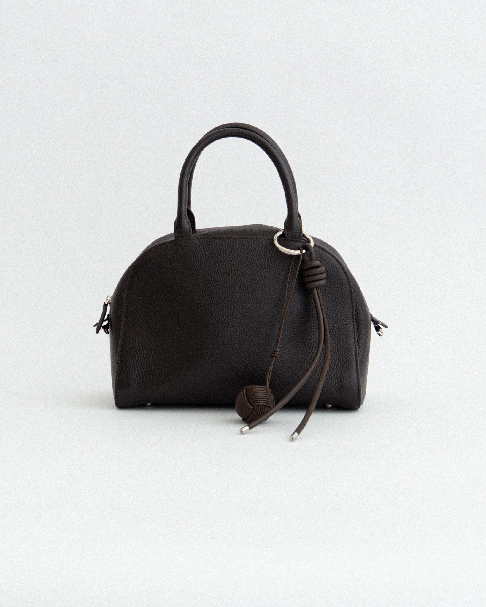 バッグ moige NUIT NUIT(dark brown) ¥29,700 税込み Everyday commutes and